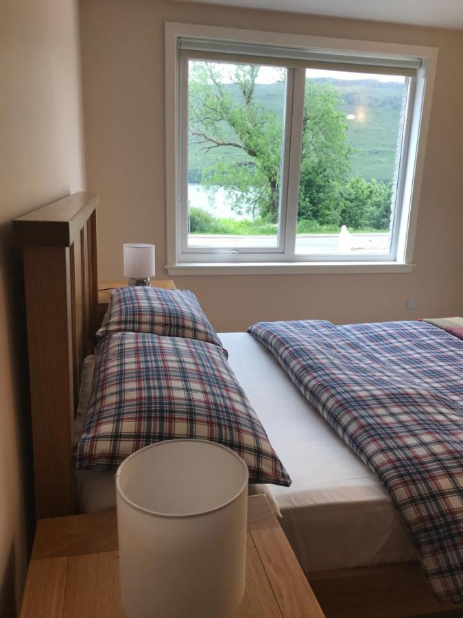 Borrodale, One Bedroom Apartment With Balcony And Loch View. Форт-Уильям Экстерьер фото